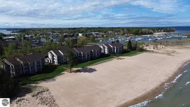 3 - 9200 N Bayshore Dr, House other with 1 bedrooms, 2 bathrooms and null parking in Elk Rapids MI | Image 31