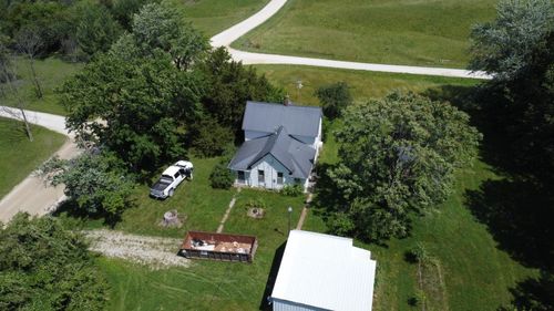 29024 Lariat Ave, MACON, MO, 63552-3823 | Card Image