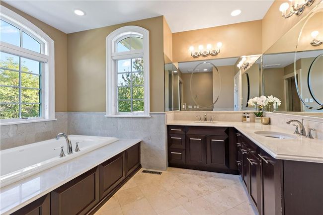 6 Austin Pl, House other with 5 bedrooms, 6 bathrooms and 2 parking in Briarcliff Manor NY | Image 14