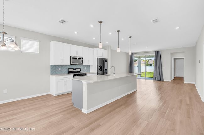 575 Buttonwood Loop, House other with 3 bedrooms, 2 bathrooms and null parking in Yulee FL | Image 20