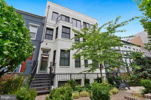 202-270 15th St Se, WASHINGTON, DC, 20003-5168 | Card Image
