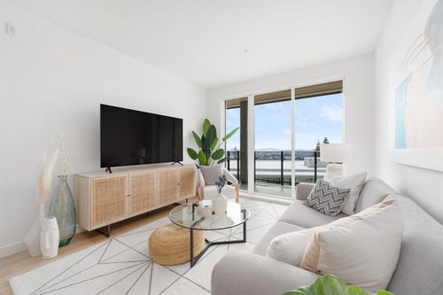 6f-9888 University Cres, Burnaby, BC, V5A0G4 | Card Image