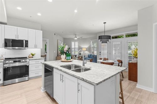 unit-2044-390 17th St Nw, Atlanta, GA, 30363-2003 | Card Image