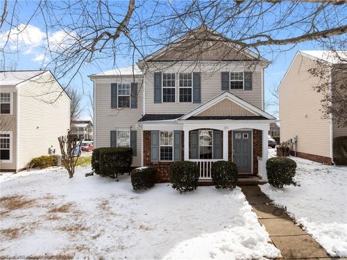 184 Town Park Dr, Bermuda Run, NC, 27006-8605 | Card Image