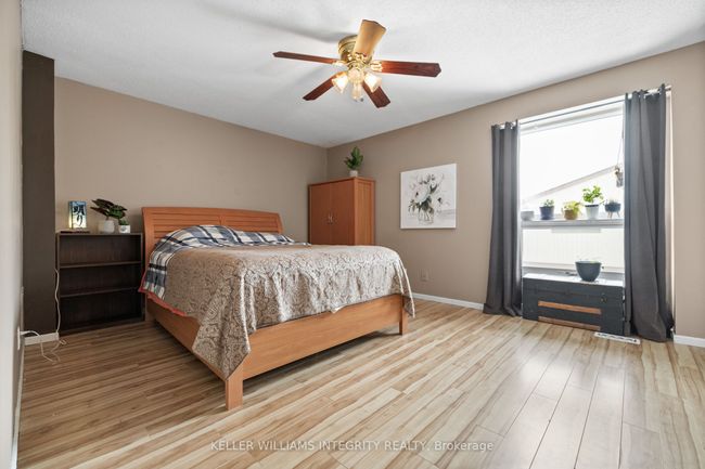 2013 Stonehenge Cres, Condo with 3 bedrooms, 2 bathrooms and null parking in Ottawa ON | Image 14
