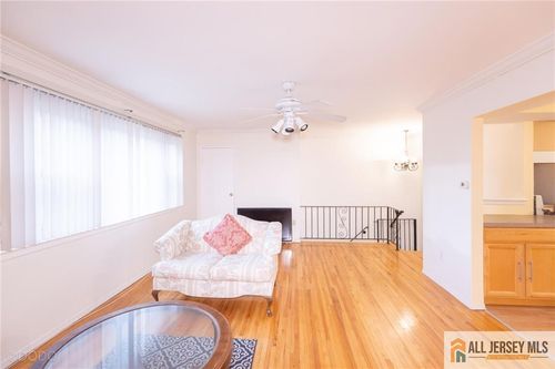 apt-4b-187 Evergreen Rd, Edison, NJ, 08837-2448 | Card Image