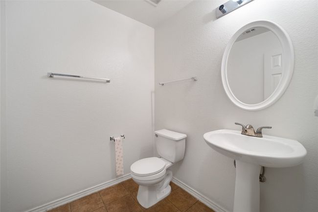 180 Beech Dr, House other with 3 bedrooms, 3 bathrooms and null parking in Kyle TX | Image 6