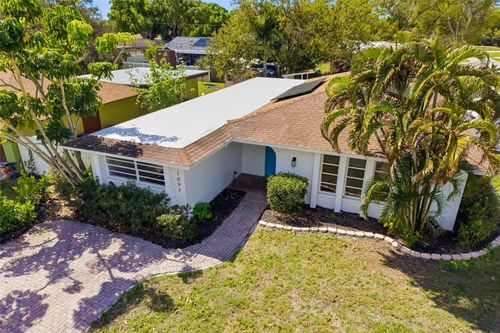 1097 Willis Ave, Sarasota, FL, 34232-2145 | Card Image