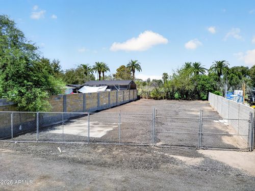 3-2438 W Polk St, Phoenix, AZ, 85009 | Card Image