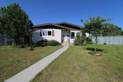 4206 74 Street, Camrose, AB, T4V3T7 | Card Image