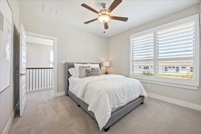 2nd Upstairs bedroom. | Image 33