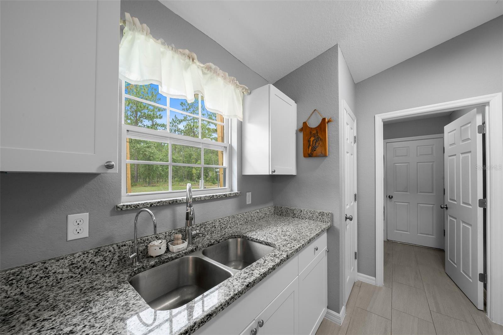 Residential in DUNNELLON 5
