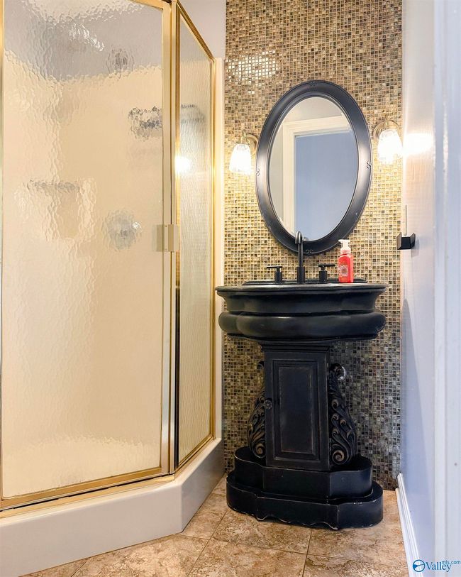 2108 Chapel Hill Rd Sw, House other with 4 bedrooms, 3 bathrooms and null parking in Decatur AL | Image 37