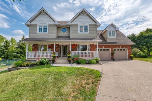 57 Mcqueen Crt, Stratford, ON, N4Z1H5 | Card Image
