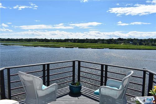 735-735 Popes Island Rd, Milford, CT, 06461-1761 | Card Image