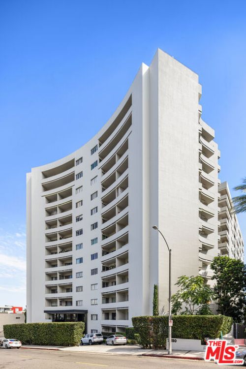 616-7250 Franklin Ave, Los Angeles, CA, 90046-3041 | Card Image