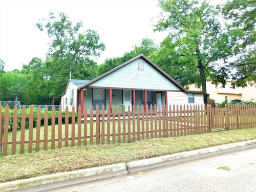 1007 W Collins St, Denton, TX, 76201-7012 | Card Image