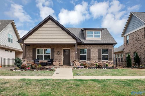 17258 Brooklawn St, Athens, AL, 35611-2762 | Card Image