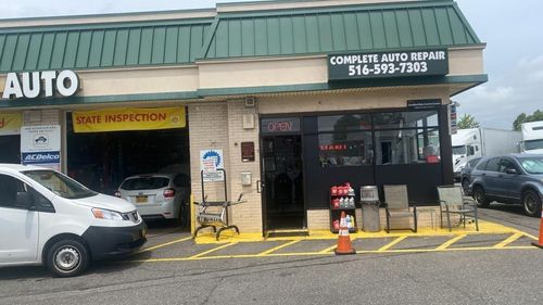 178 W Old Country Rd, Hicksville, NY, 11801-4011 | Card Image