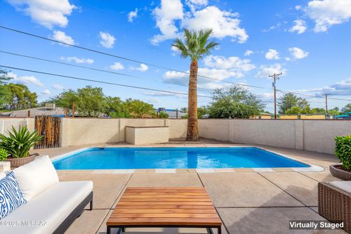 5633 E Pima Street, Tucson, AZ, 85712 | Card Image