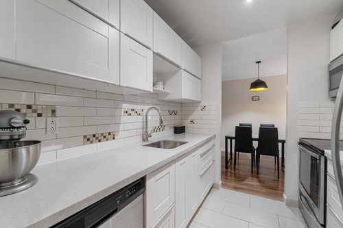 118-7431 Minoru Blvd, Richmond, BC, V6Y1Z3 | Card Image