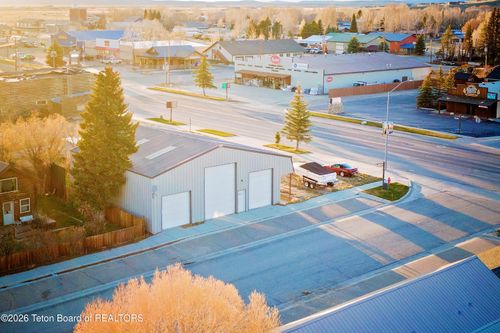 704 W Pine Street, Pinedale, WY, 82941 | Card Image