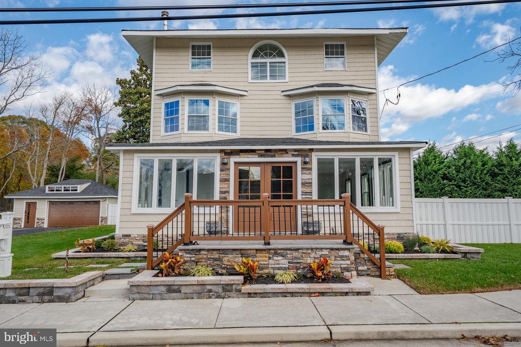 Residential in NORTHFIELD 4