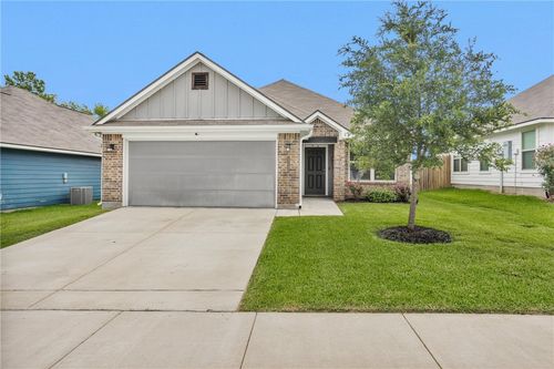 117 Dove Landing Ct, Navasota, TX, 77868-2385 | Card Image