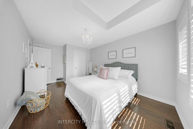 16 Heathcliffe Dr, House other with 3 bedrooms, 3 bathrooms and 4 parking in Woodbridge ON | Image 28