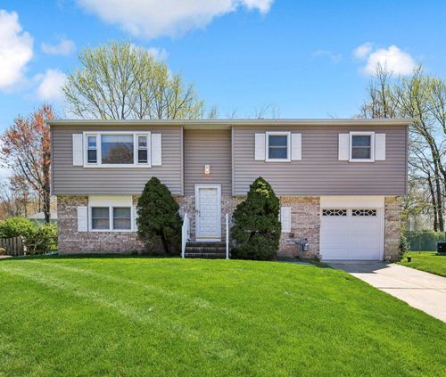 399 Green Ln, EWING, NJ, 08638-1720 | Card Image