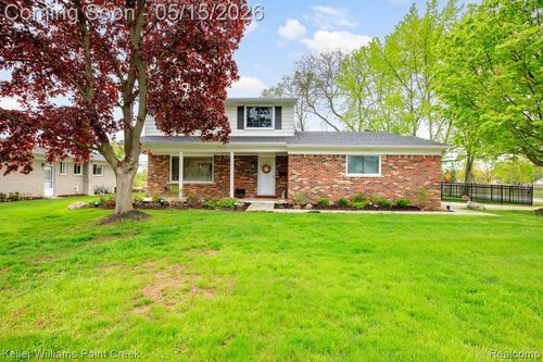 1195 Ashley Dr, Troy, MI, 48085-3471 | Card Image