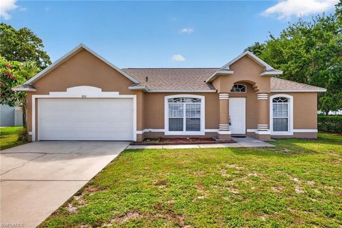 903 Se 5th Ave, Cape Coral, FL, 33990-2821 | Card Image