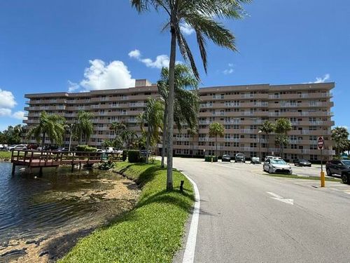 804-250 Jacaranda Dr, Plantation, FL, 33324-2531 | Card Image