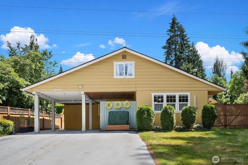 12415 Ne 112th St, Kirkland, WA, 98033-4613 | Card Image