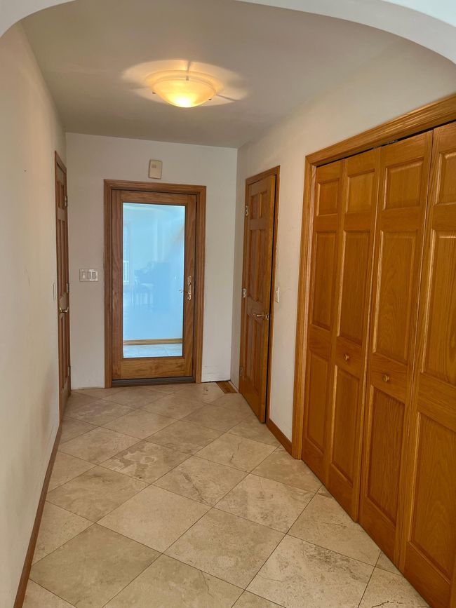 Foyer | Image 30