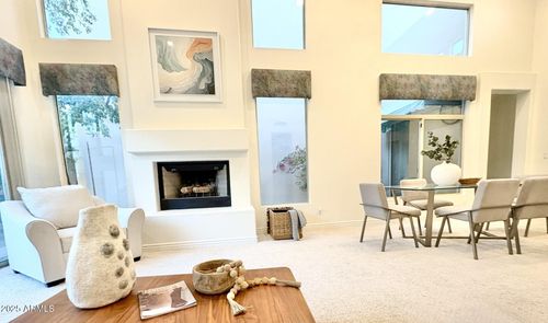 31-6711 E Camelback Rd, Scottsdale, AZ, 85251-2062 | Card Image