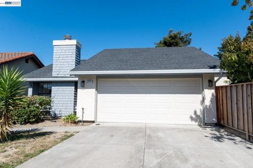 32941 Soquel St, Union City, CA, 94587-5557 | Card Image