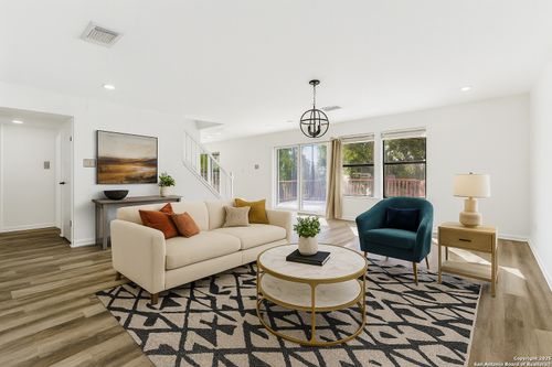 404 Ashley Park, Schertz, TX, 78154-2638 | Card Image