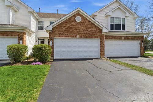 0-710 Riding Ln, St. Charles, IL, 60174-4717 | Card Image
