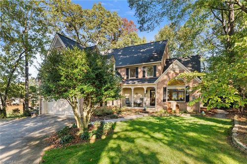 3707 Bradwyck Cir, Winston Salem, NC, 27104-2936 | Card Image