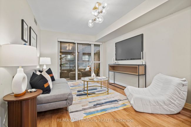 623 - 270 Wellington St W, Condo with 2 bedrooms, 1 bathrooms and null parking in Toronto ON | Image 19