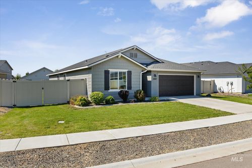 8337 E Conant St, Nampa, ID, 83687-4828 | Card Image