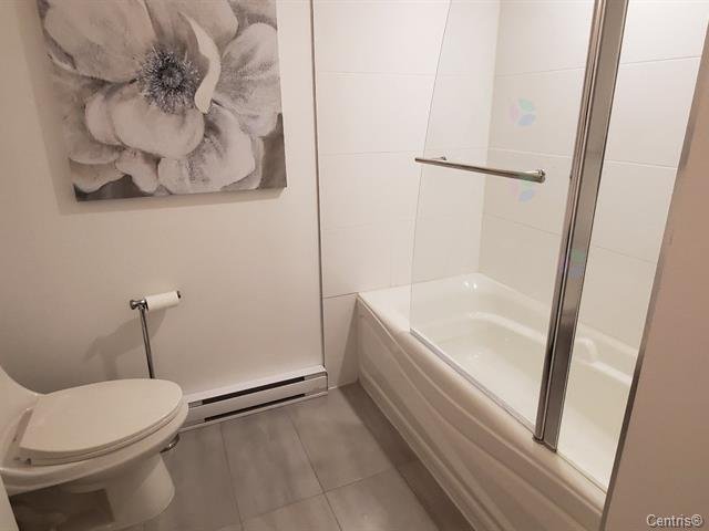 Residential Lease in Laval (Chomedey) 4