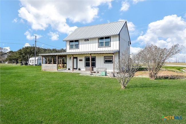 2749 Bayshore Dr, House other with 3 bedrooms, 3 bathrooms and null parking in Palacios TX | Image 4