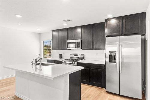 3602 Cabernet St, Las Vegas, NV, 89129-7156 | Card Image