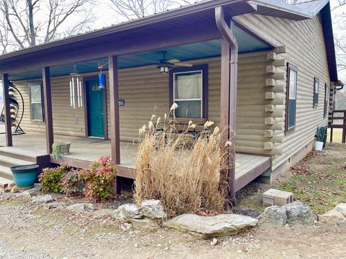 122 Runway Ln, Salem, AR, 72576-9403 | Card Image