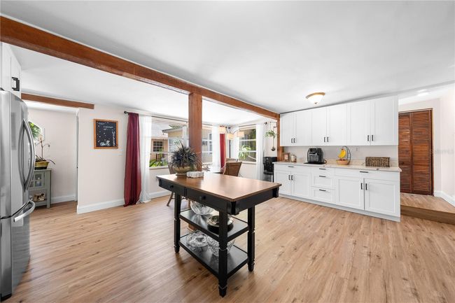 Main Home - There is plenty of room and storage in this kitchen. | Image 25