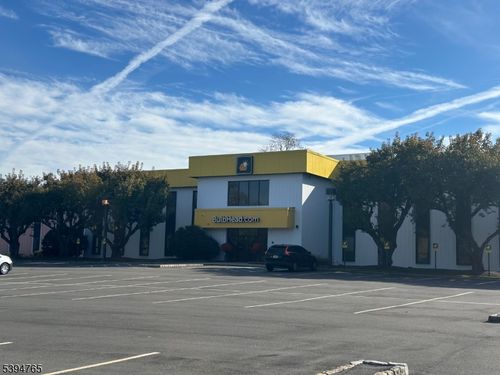 79 Two Bridges Rd, Fairfield, NJ, 07004-1029 | Card Image