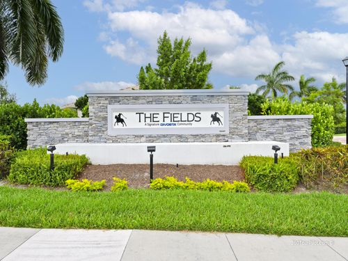 4814 Chantilly Rd, Lake Worth, FL, 33467-7412 | Card Image