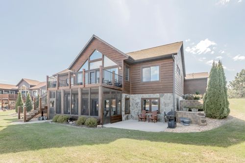 N8104 15th Ave, New Lisbon, WI, 53950-9585 | Card Image